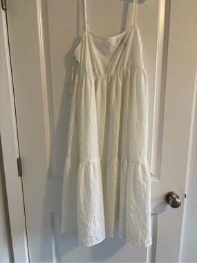 Forever 21 White Button Detail Spaghetti Strap Top Maxi Dress